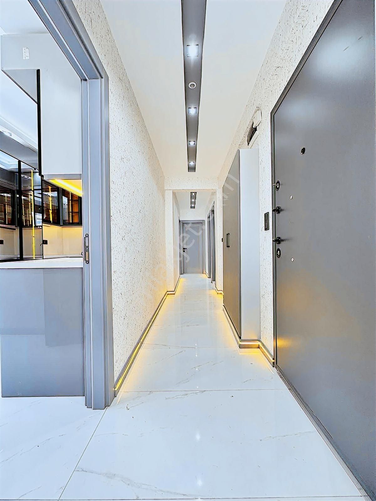 Balçova Ata Caddesi Yakını 3+1 150 M2 Satılık Ultra Lüx Daire - Görsel 16