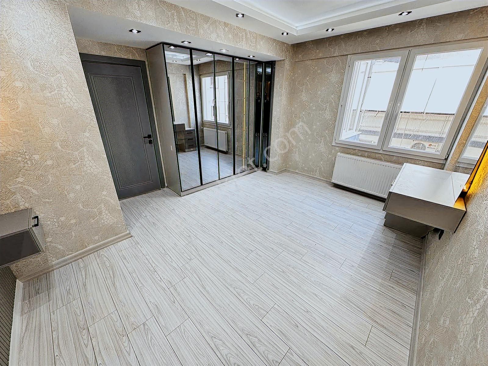 Balçova Ata Caddesi Yakını 3+1 150 M2 Satılık Ultra Lüx Daire - Görsel 22