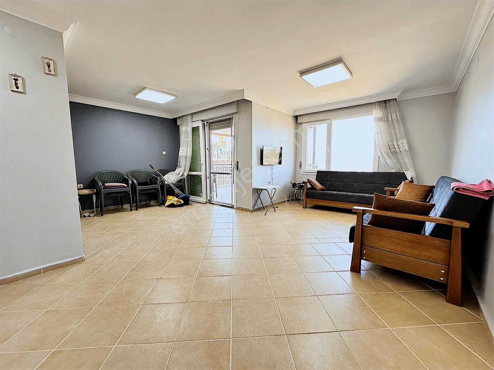 Karaburun Mordoğan Deniz Manzaralı 5+1 350 M2 Satılık Triblex - Görsel 13