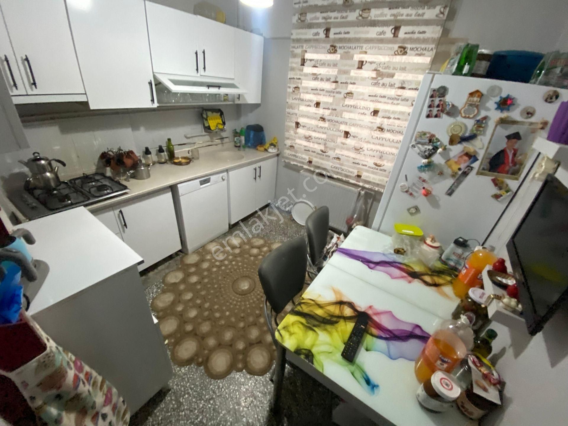 Pınarbaşı Mah Beşiktaş Sokakta 3+1 Orta Kat Geniş Satılık Daire - Görsel 14