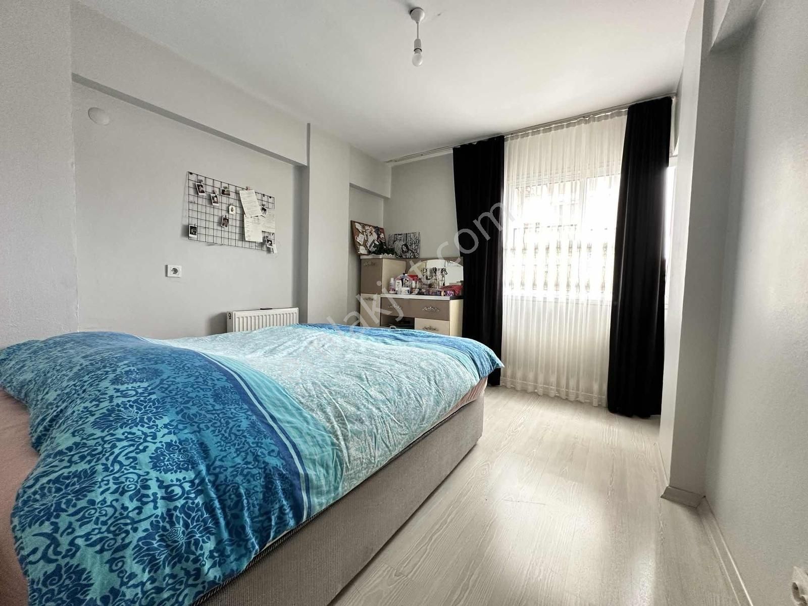 Eşrefpaşa'da 2+1 110 M2 Geniş Asansörlü Doğalgazlı Satılık - Görsel 2