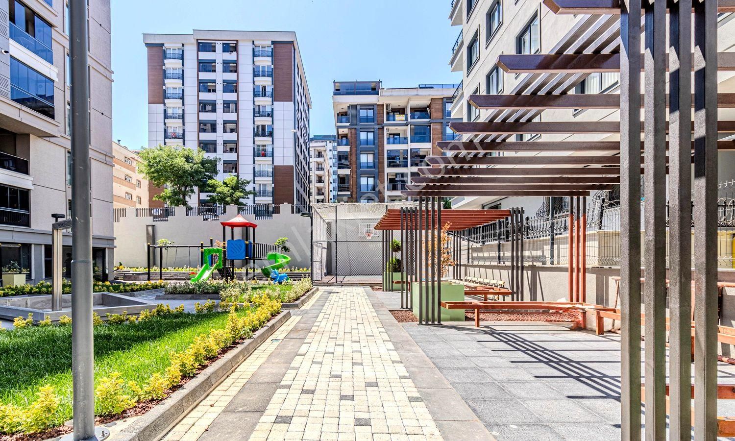 Weal World' Den Mükemmel Konumda, Otoparklı, Full Sitede, Sıfır 3+1 ... - Görsel 3