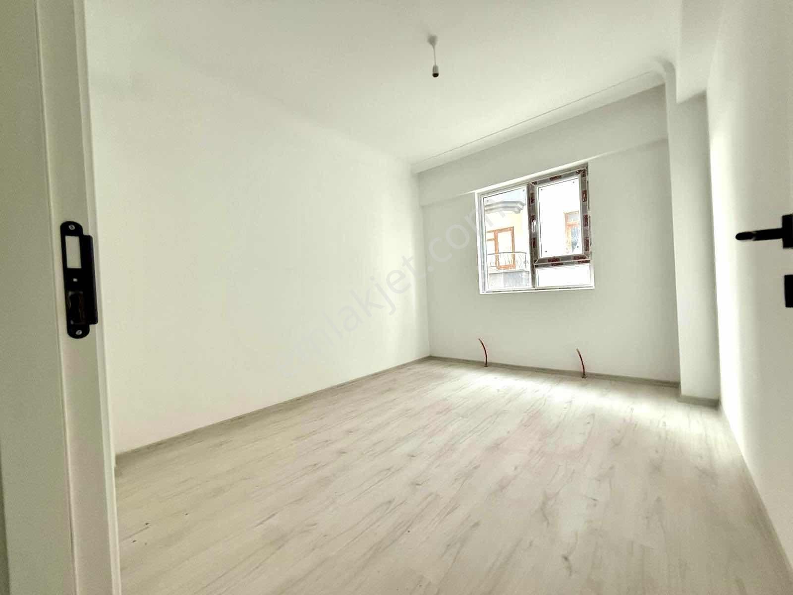 Avantaj'dan Kıbrısköy'de Cadde Yakın Sıfır Lüx Ara Kat 3+1 Daire - Görsel 28