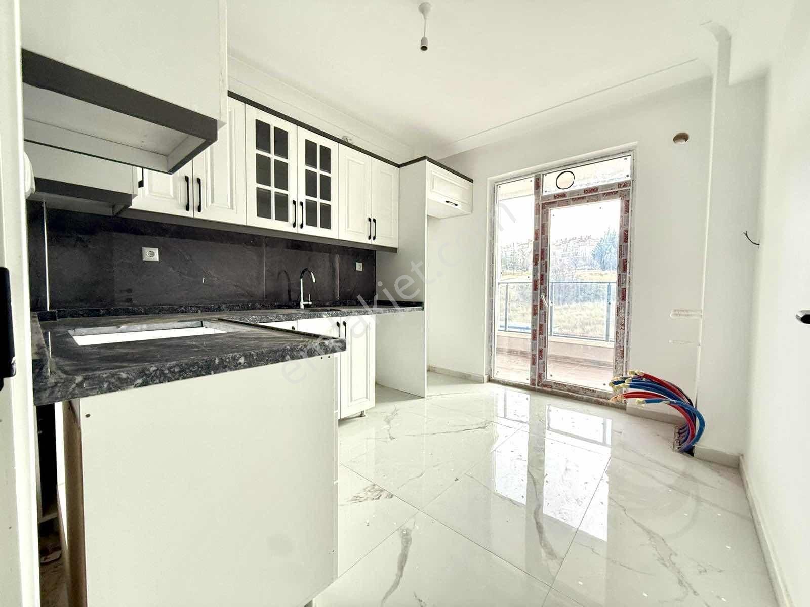 Avantaj'dan Kıbrısköy'de Cadde Yakın Sıfır Lüx Ara Kat 3+1 Daire - Görsel 5