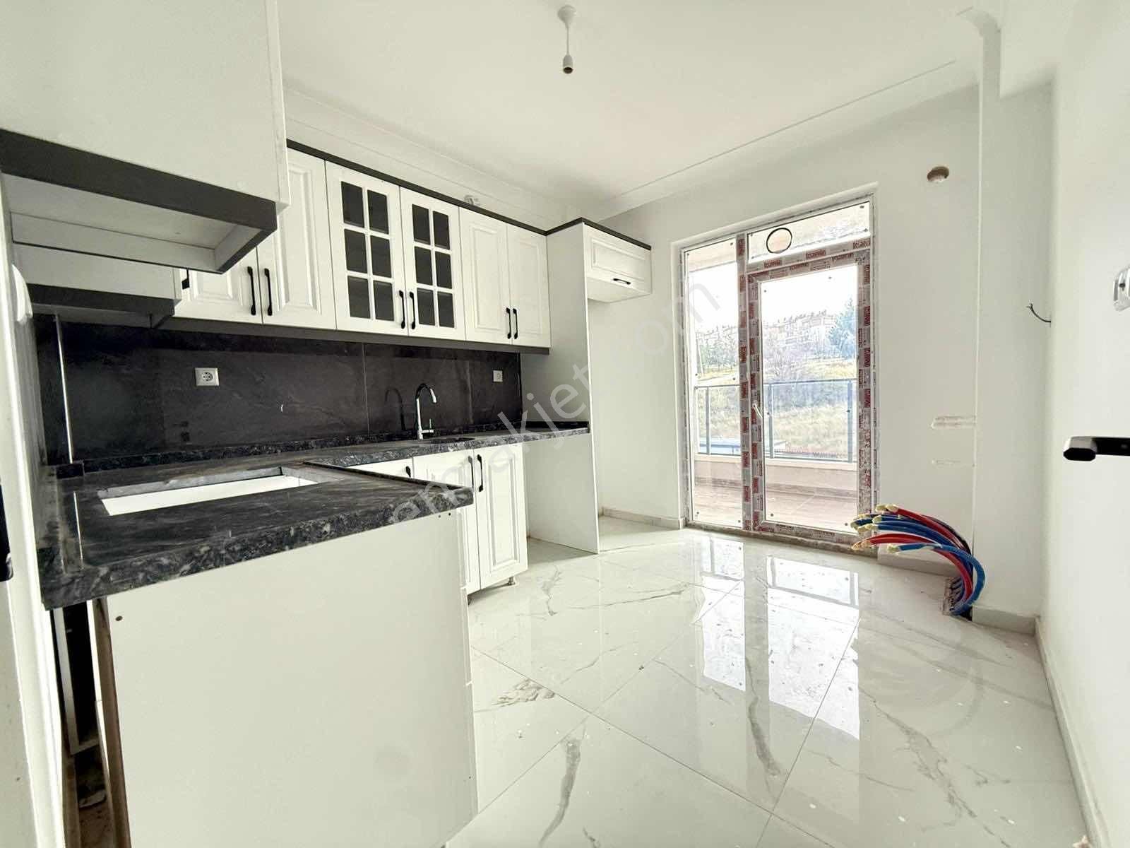 Avantaj'dan Kıbrısköy'de Cadde Yakın Sıfır Lüx Ara Kat 3+1 Daire - Görsel 8