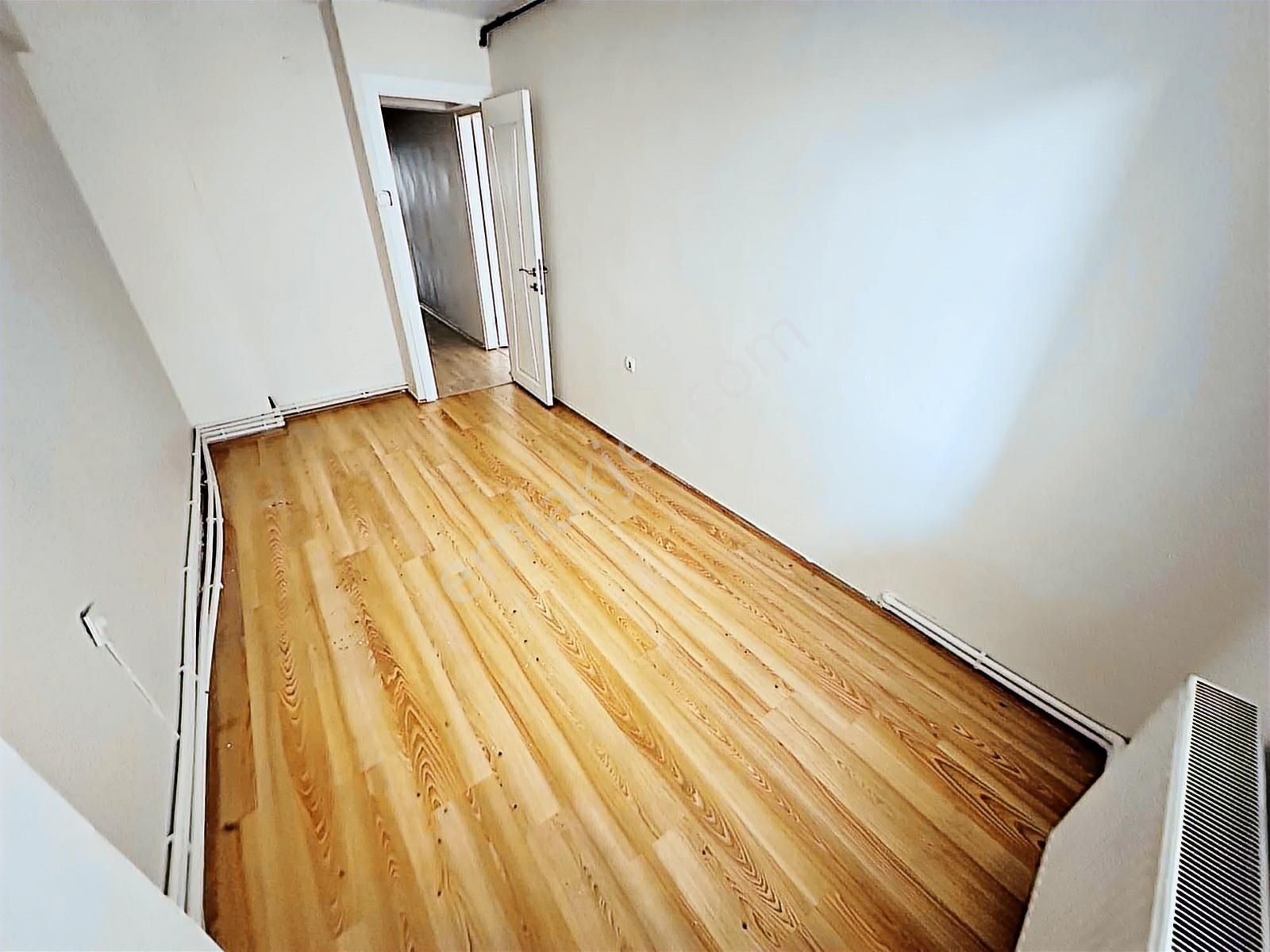 Eşrefpaşa'da Cadde Üzeri 3+1 135 M2 Asansörlü Otoparklı Satılık - Görsel 20