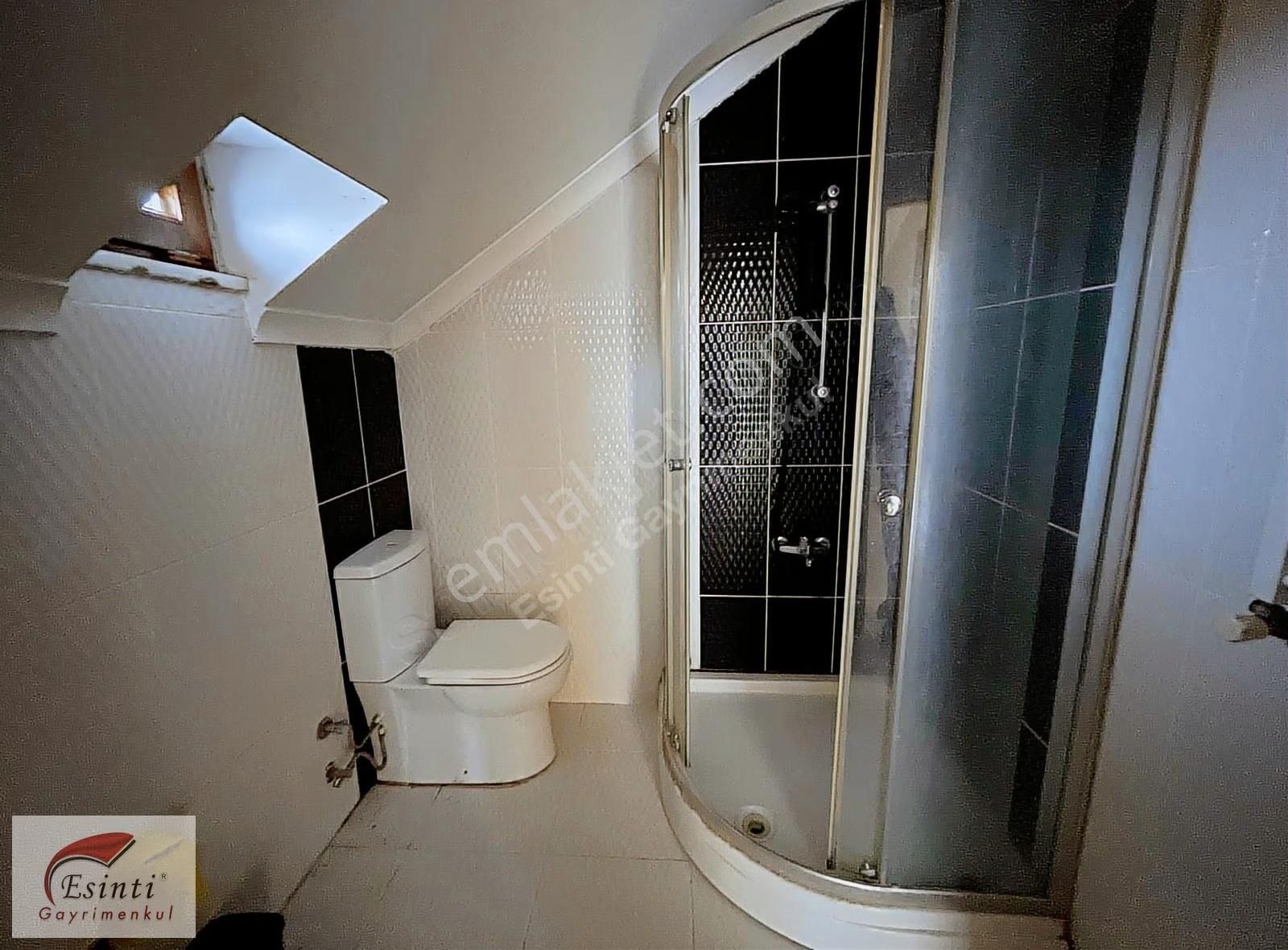 Kayışdağı Mah. 7tepe Üni. Yürüme Mesfsnd Manzaralı Çatı Katı 1+1 - Görsel 25
