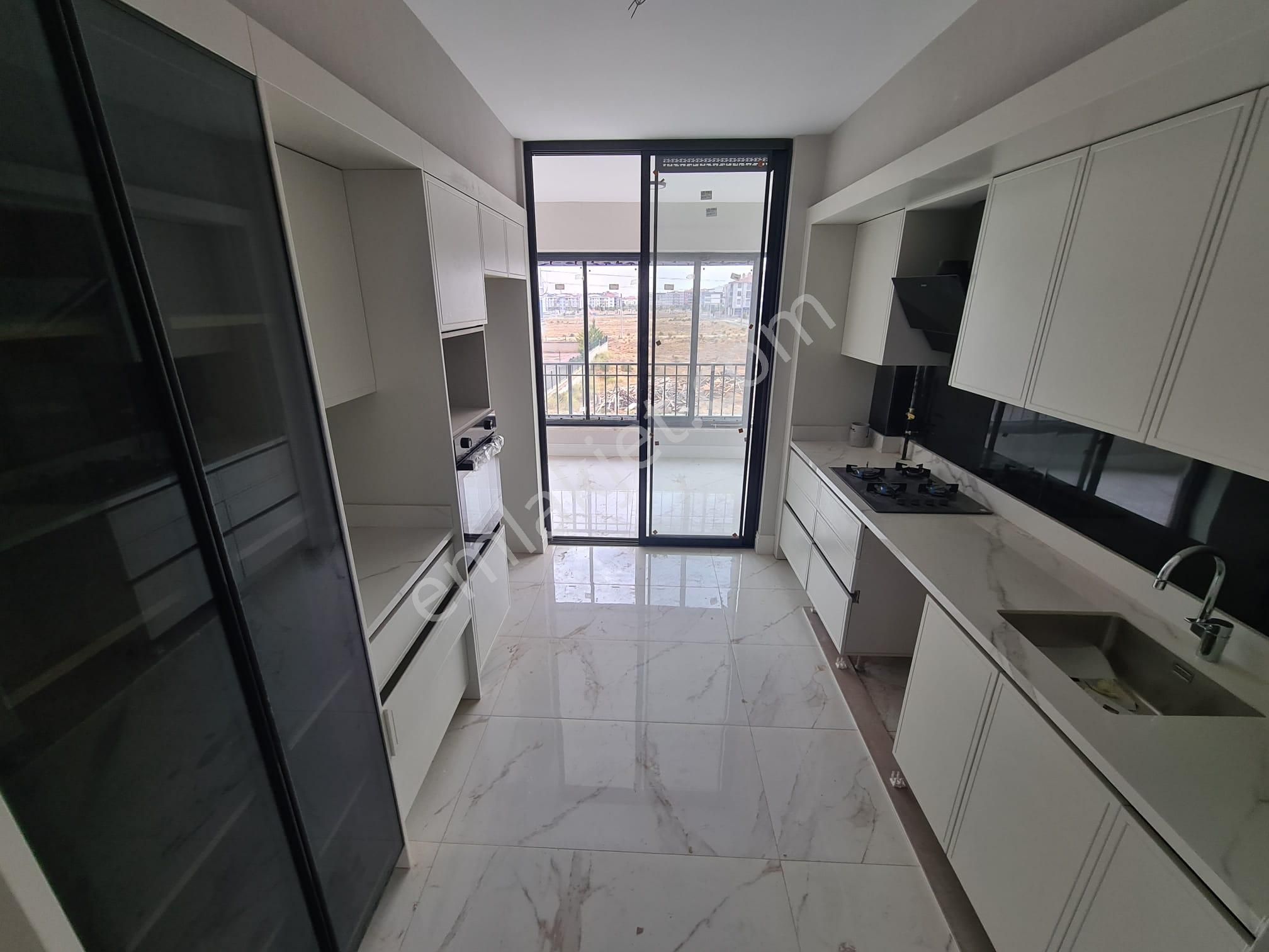 Beymira'dan Mete Konakları Yakın Site İçi 3.5+1 Lüks Sıfır Daire - Görsel 10