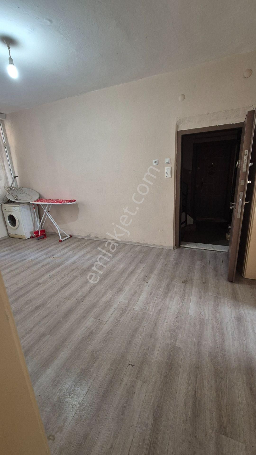 Grand Egelimden Çarşı Merkezde 2+1 Ayrı Mutfaklı Kısmi Eşyalı Kiralık Daire - Görsel 11