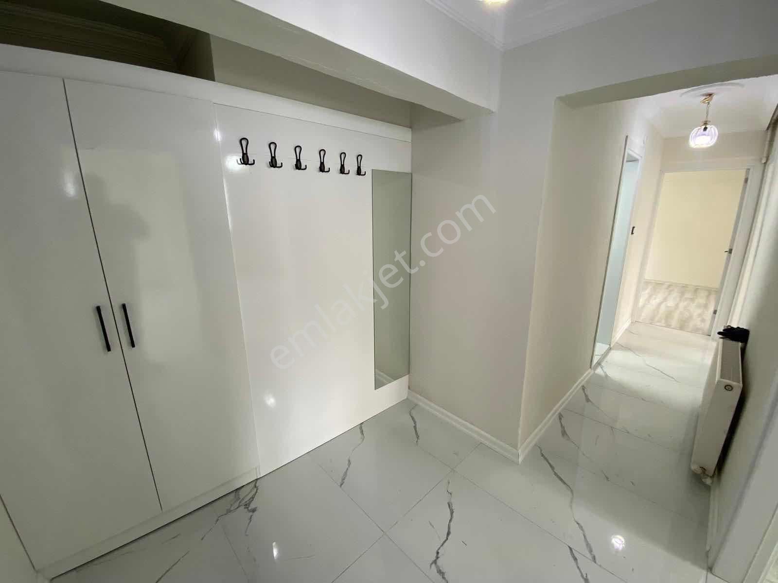 Dilşikar Mahallesinde Asansörlü 3+1 Lüks Tadilatlı Daire Fırsatı - Görsel 10