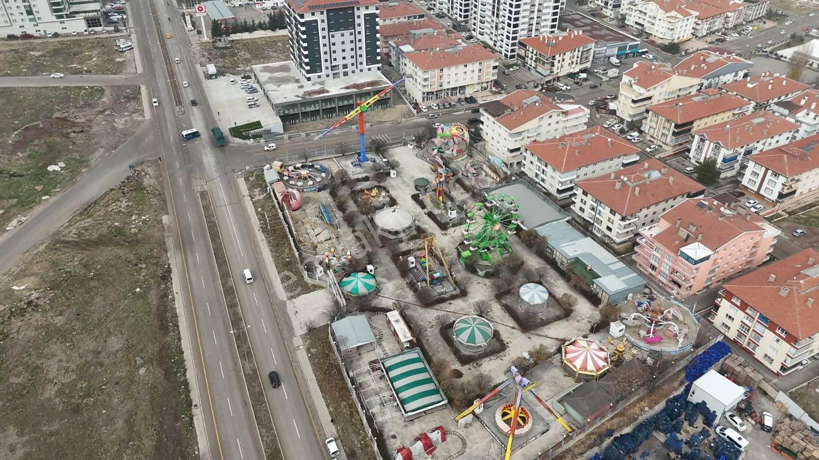 Yeşilkuşakta 100 Metre Çok Katlıda Satılık İmarlı Arsa - Görsel 28