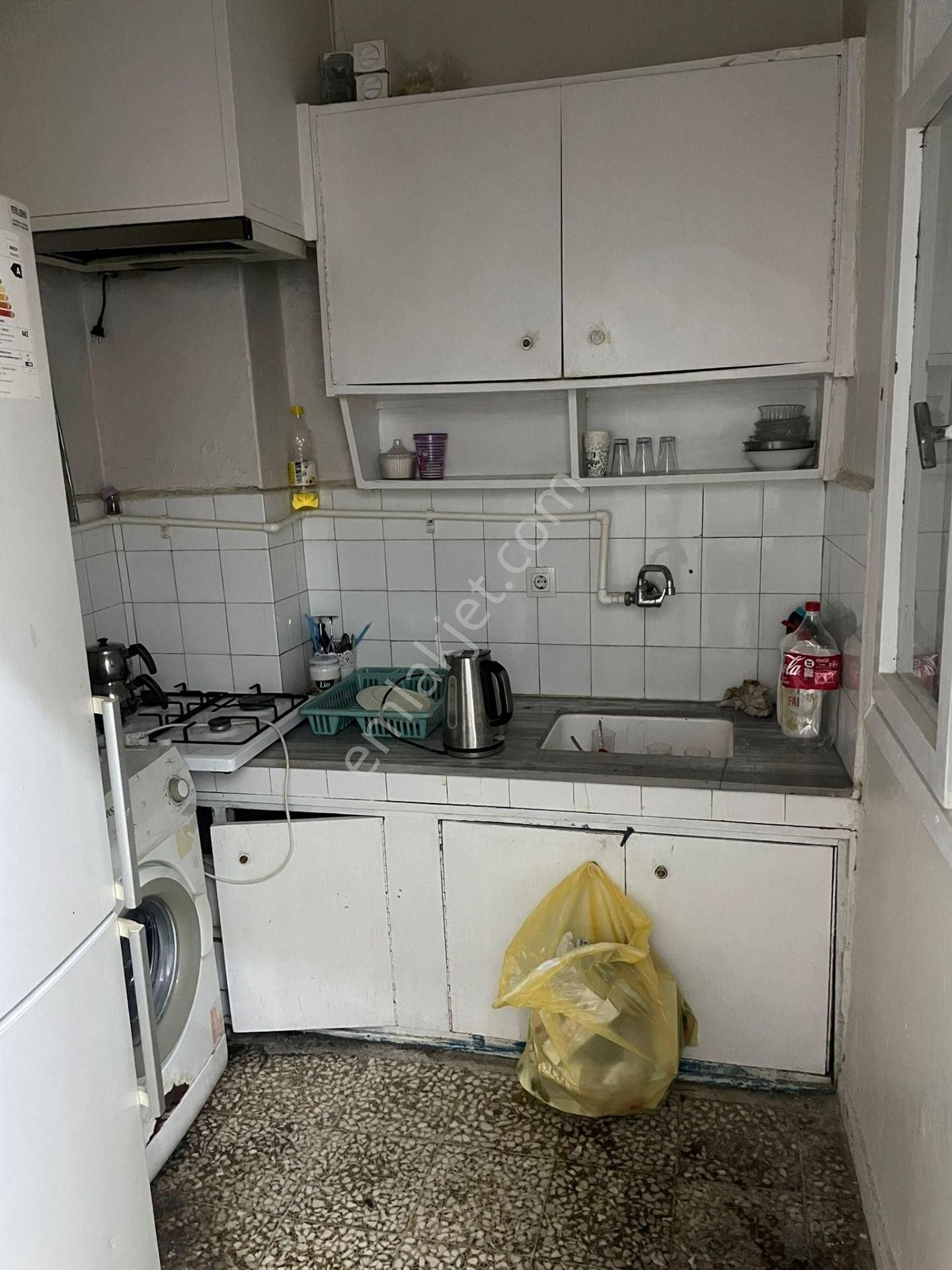 Konak Merkezde Kiralık Geniş 2.5+1 - Eşyalı Veya Eşyasız Seçeneğiyle! - Görsel 7