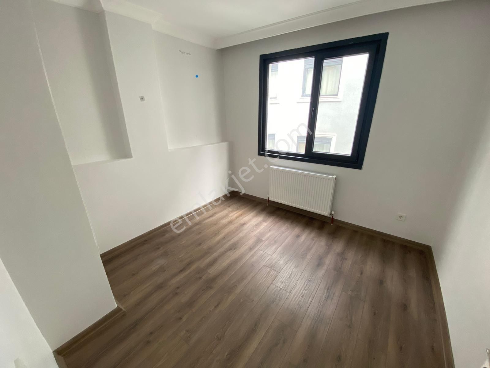 Tamiş'den Altıntepe'de Minibüse Yakın Ön Köşe Cephe 3.kat 2+1 - Görsel 19