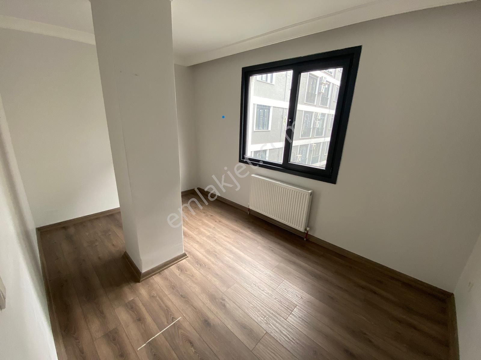 Tamiş'den Altıntepe'de Minibüse Yakın Ön Köşe Cephe 3.kat 2+1 - Görsel 8