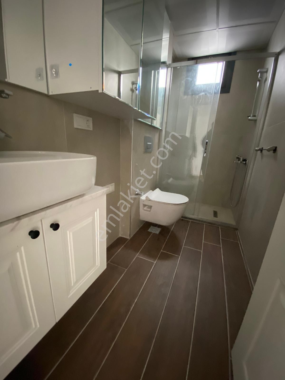 Tamiş'den Altıntepe'de Minibüse Yakın Ön Köşe Cephe 3.kat 2+1 - Görsel 22