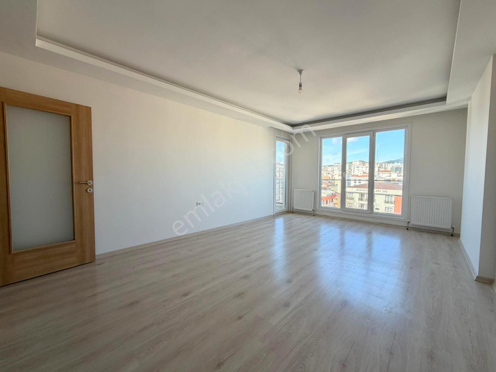 Mertcan'dan Ankara Cad.7dk İskanlı Balkonlu Ara Kat 2+1