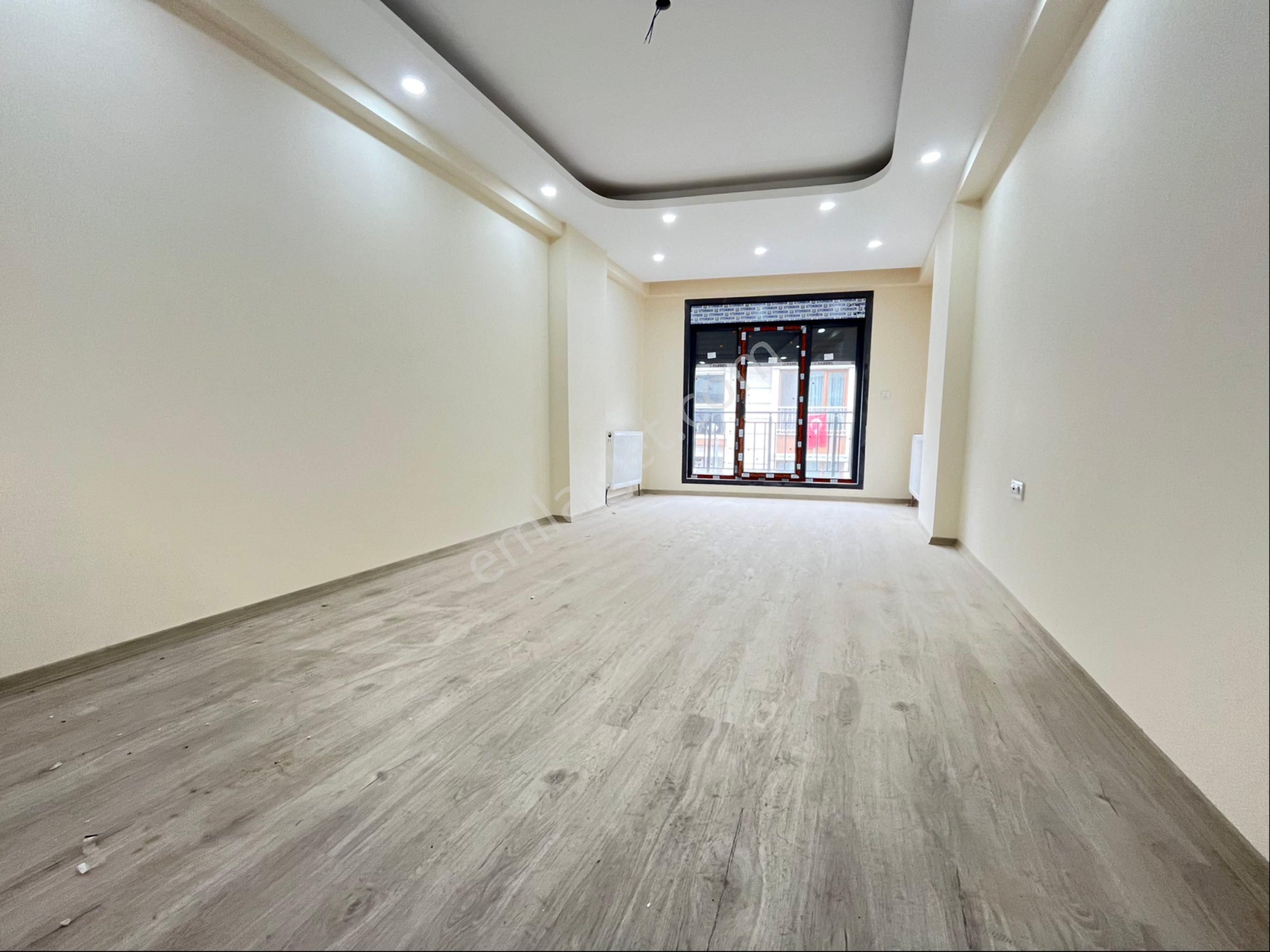 İmren Gayrimenkulden Satılık 2+1 110m2 Sıfır Ebeveyn Banyolu