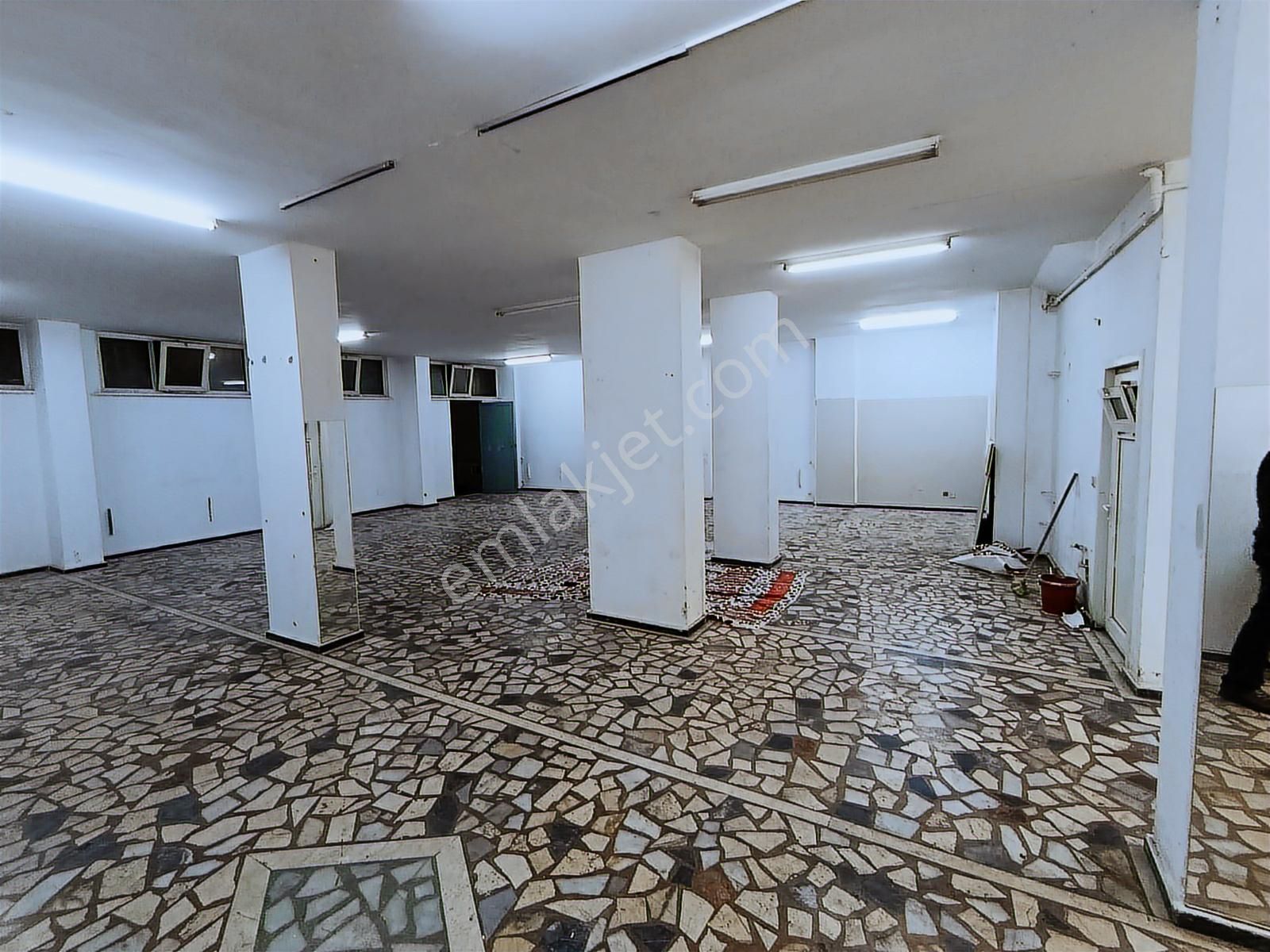 Kiralık İşyeri 180m² - Feriköy, Yayla Mahallesi - Görsel 2