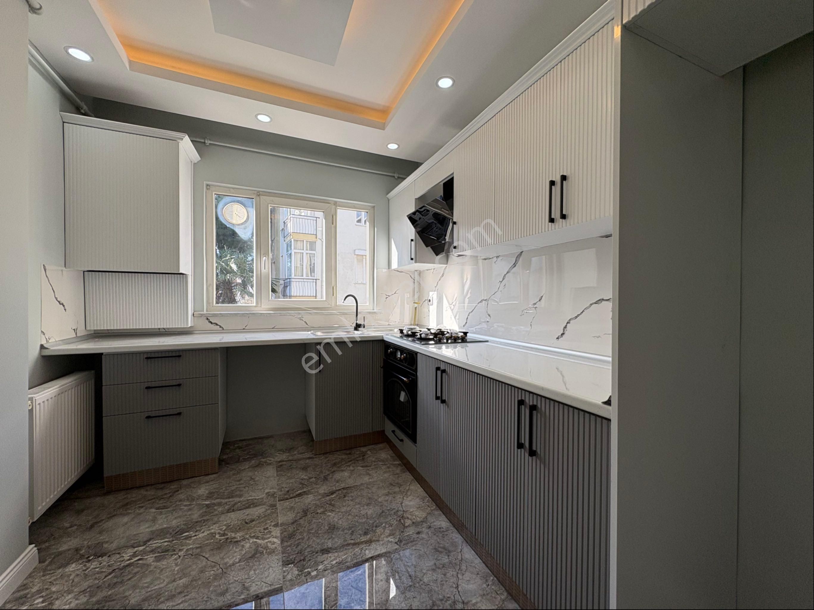 Oben'den Minibüs Cad. Ve Marmaraya Yakın 3+1 135 M² Net - Görsel 7