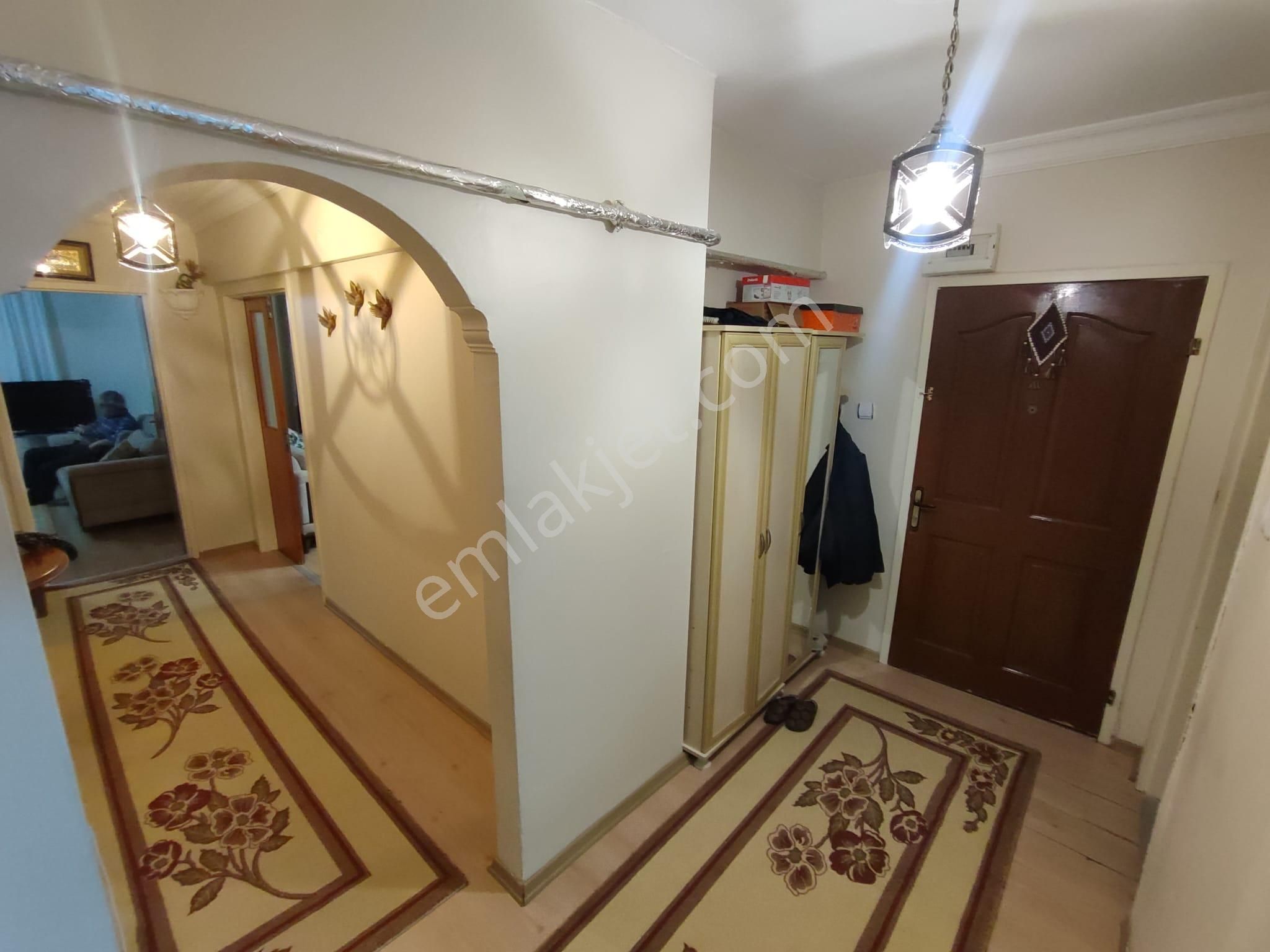 Karşıyaka Mahallesinde Site İçinde Katta 3+1 Yapılı Satılık Daire - Görsel 27