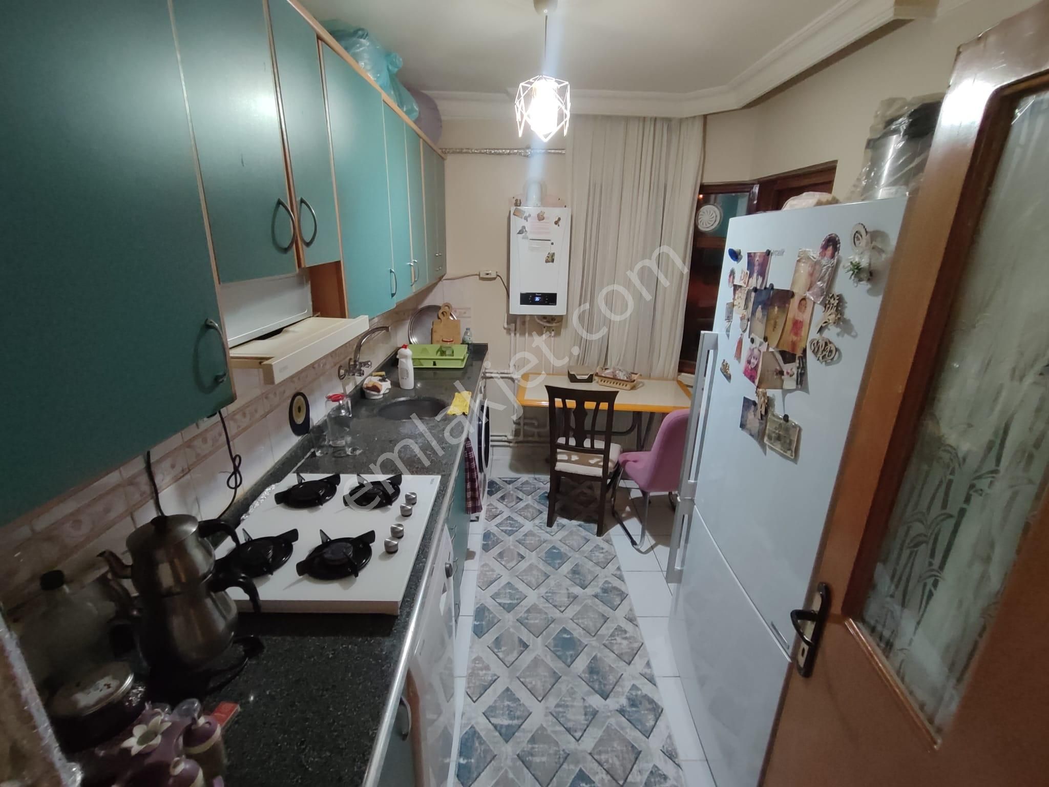 Karşıyaka Mahallesinde Site İçinde Katta 3+1 Yapılı Satılık Daire - Görsel 14