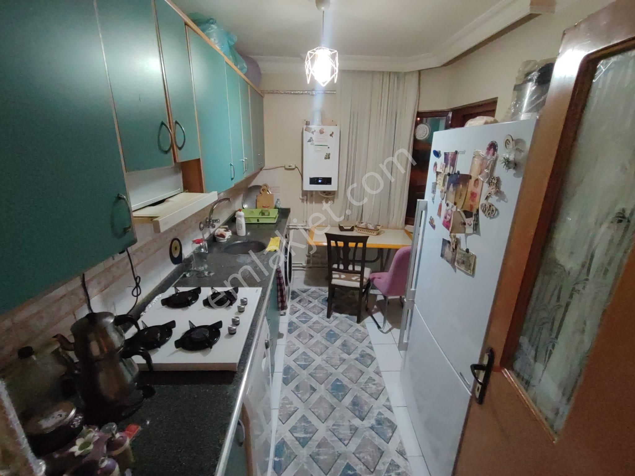 Karşıyaka Mahallesinde Site İçinde Katta 3+1 Yapılı Satılık Daire - Görsel 16