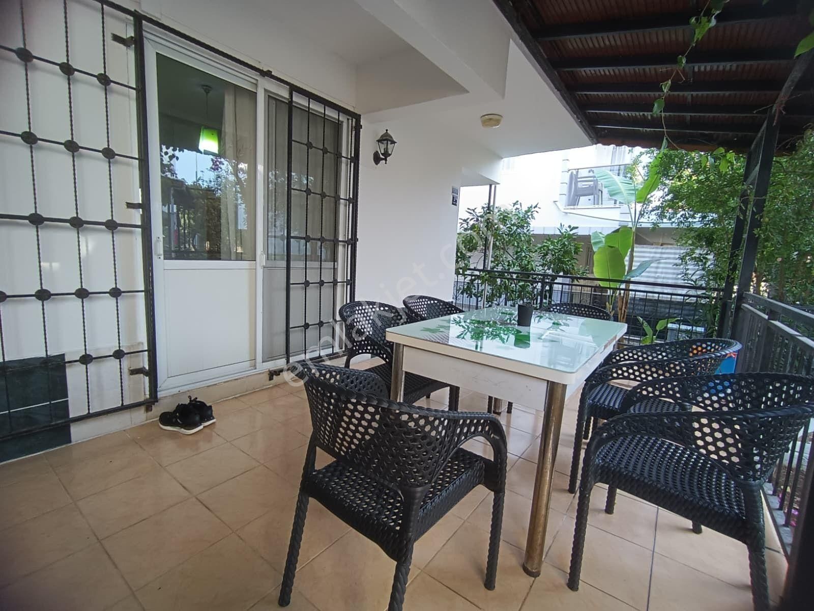 Altınkum Sahiline 650m Mesafede 4+1 Ayrılabilir Mutaklı Satılık Villa - Görsel 8