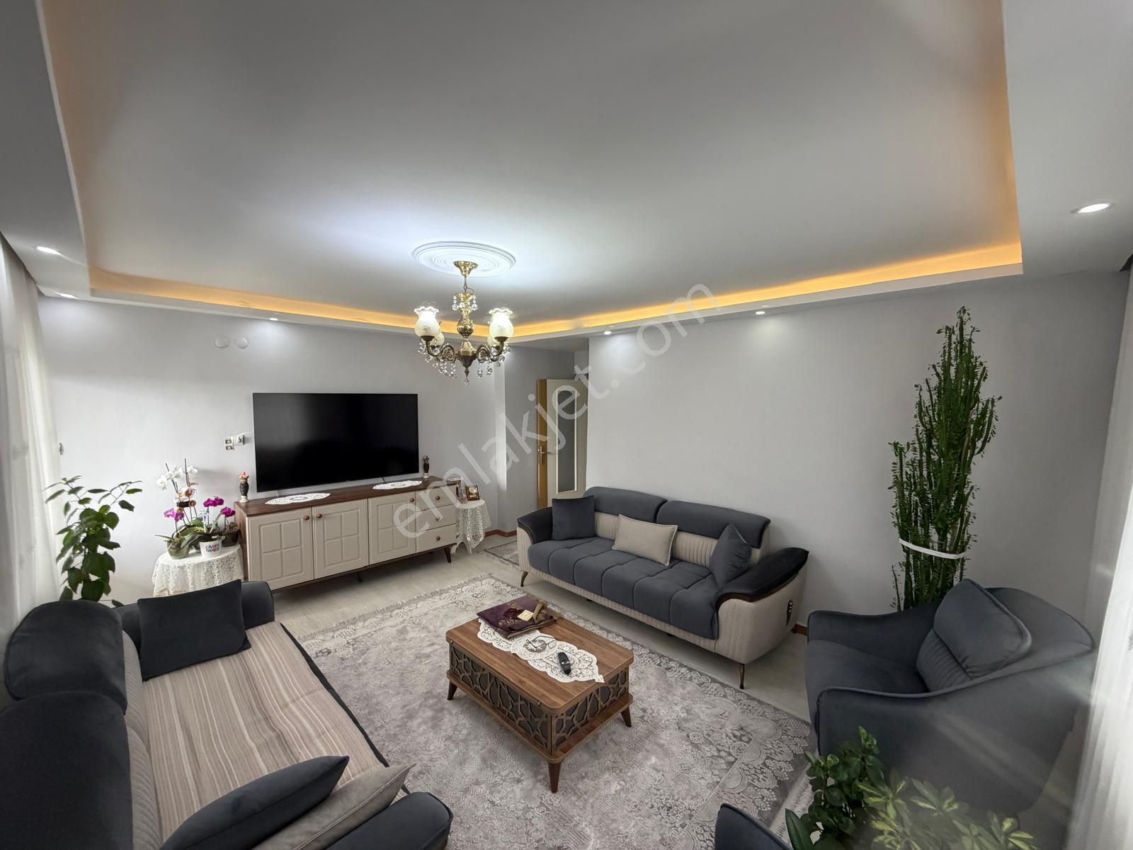 Sincan Osmanlı Mahallesinde 3+1 En Üst Kat Yatırımlık Daire - Görsel 4