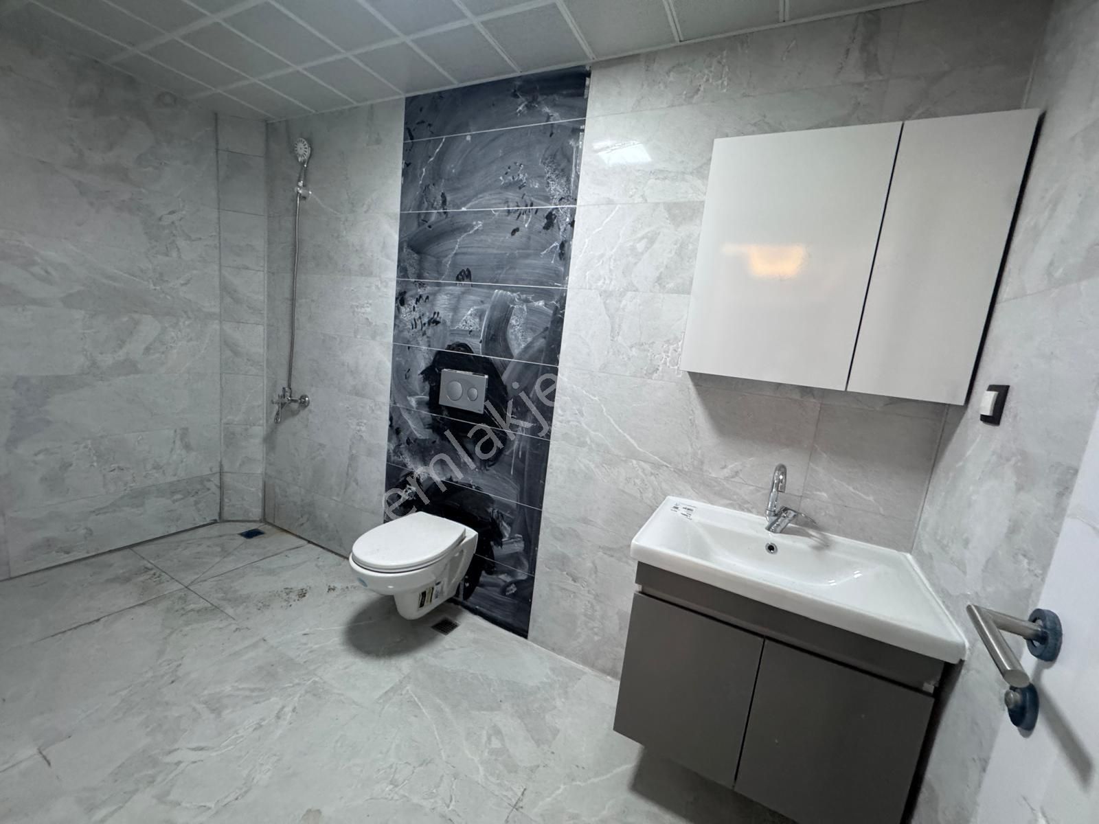 Malazgirt Mh'de 2+1 Yüksek.g Sıfır Ebeveyn By. Asansörlü Daire!! - Görsel 27