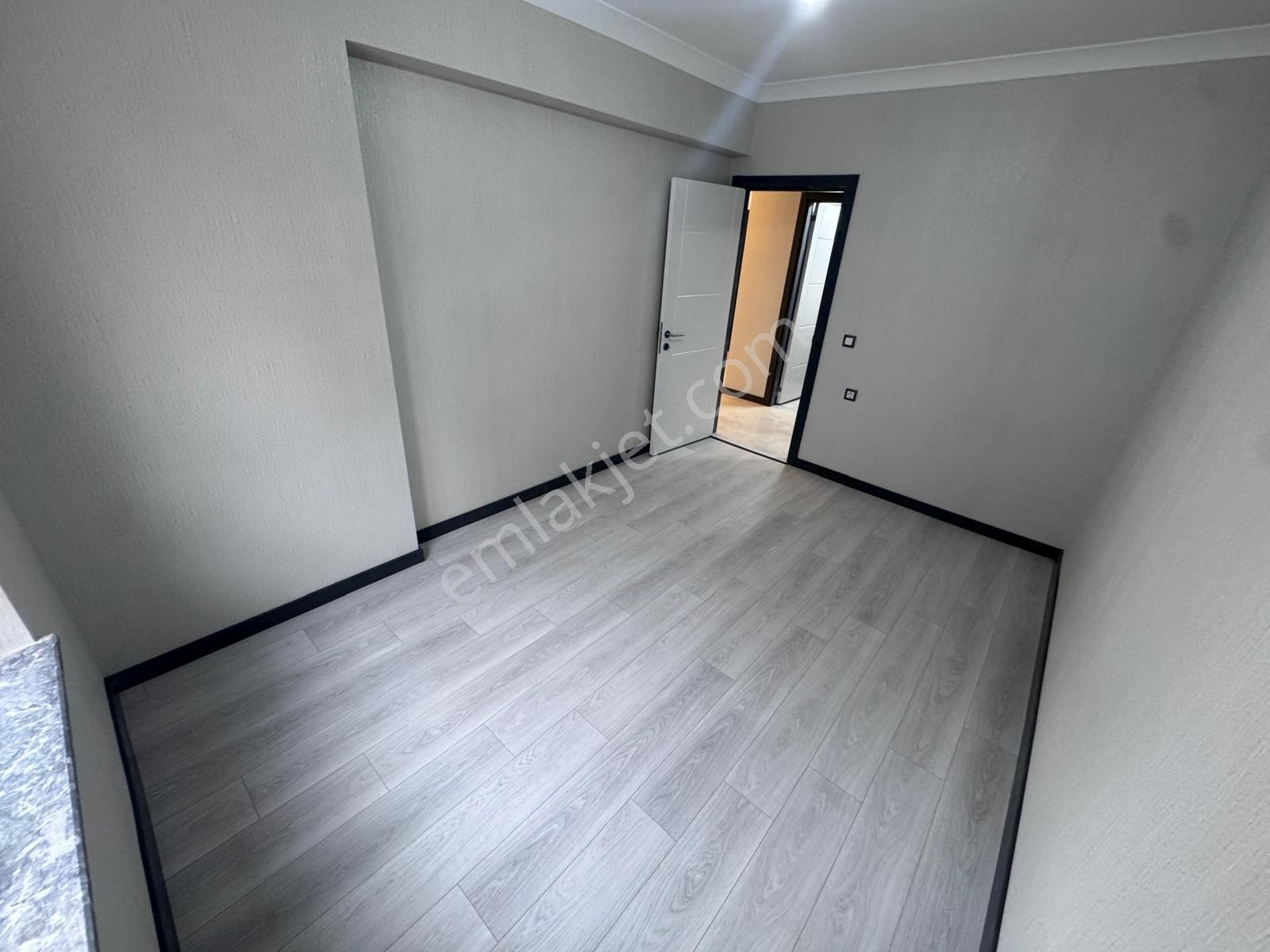 Malazgirt Mh'de 2+1 Yüksek.g Sıfır Ebeveyn By. Asansörlü Daire!! - Görsel 16