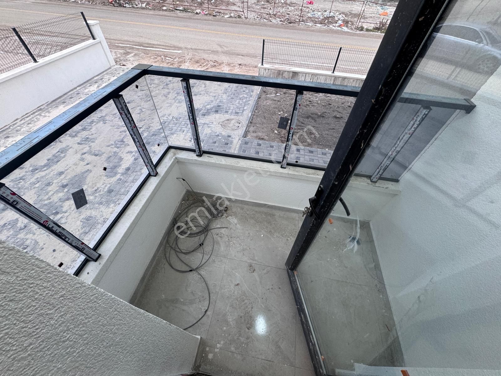 Malazgirt Mh'de 2+1 Yüksek.g Sıfır Ebeveyn By. Asansörlü Daire!! - Görsel 18