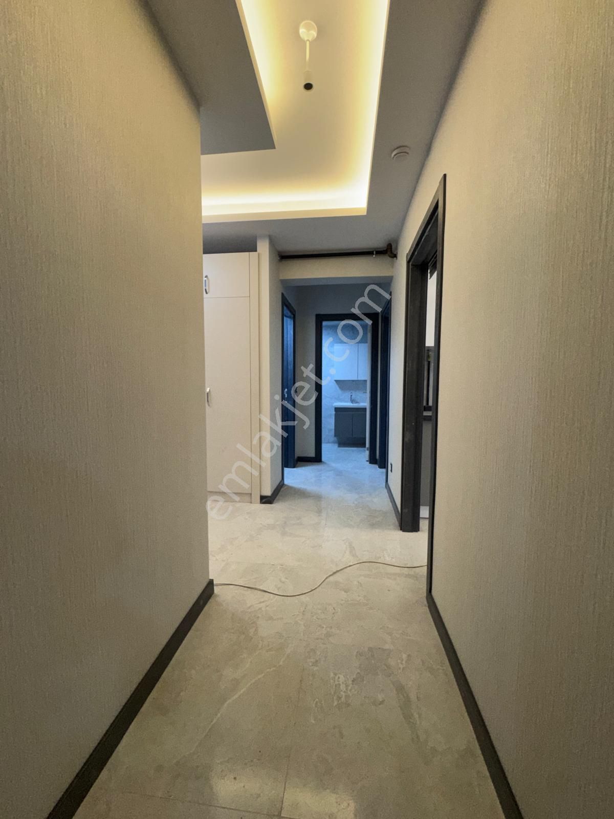 Malazgirt Mh'de 2+1 Yüksek.g Sıfır Ebeveyn By. Asansörlü Daire!! - Görsel 24