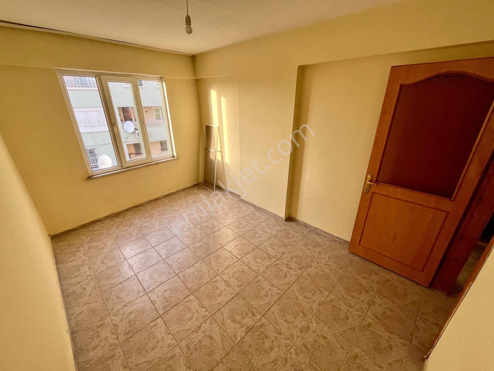 Akçay Özgüven Emlak'tan Acill Satılık 2+1 Ön Cephe Daire - Görsel 10