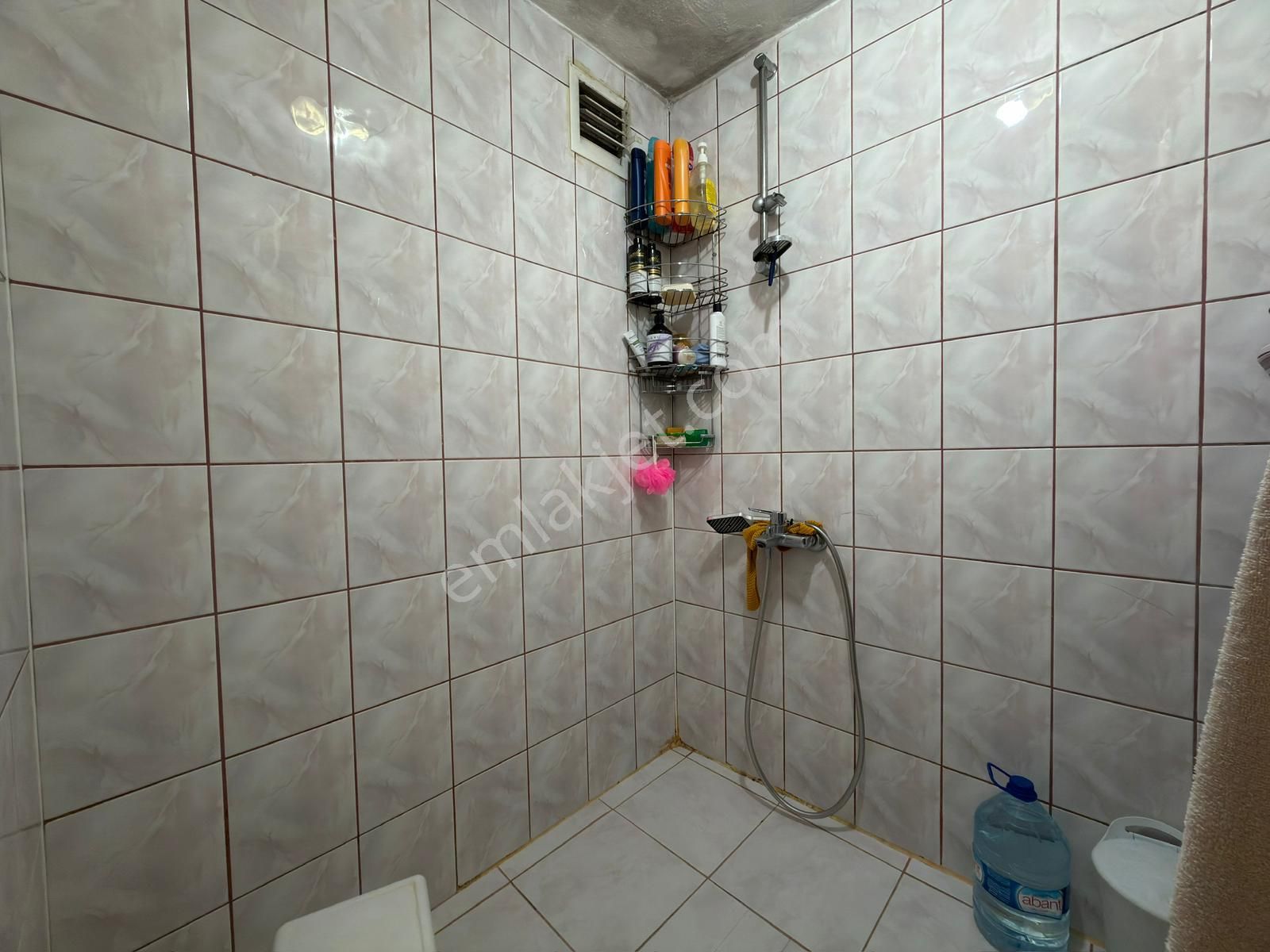 Kariyer'den Etlik Merkez'de Kat Konumlu Güney Cephe 3+1 Fırsat - Görsel 26