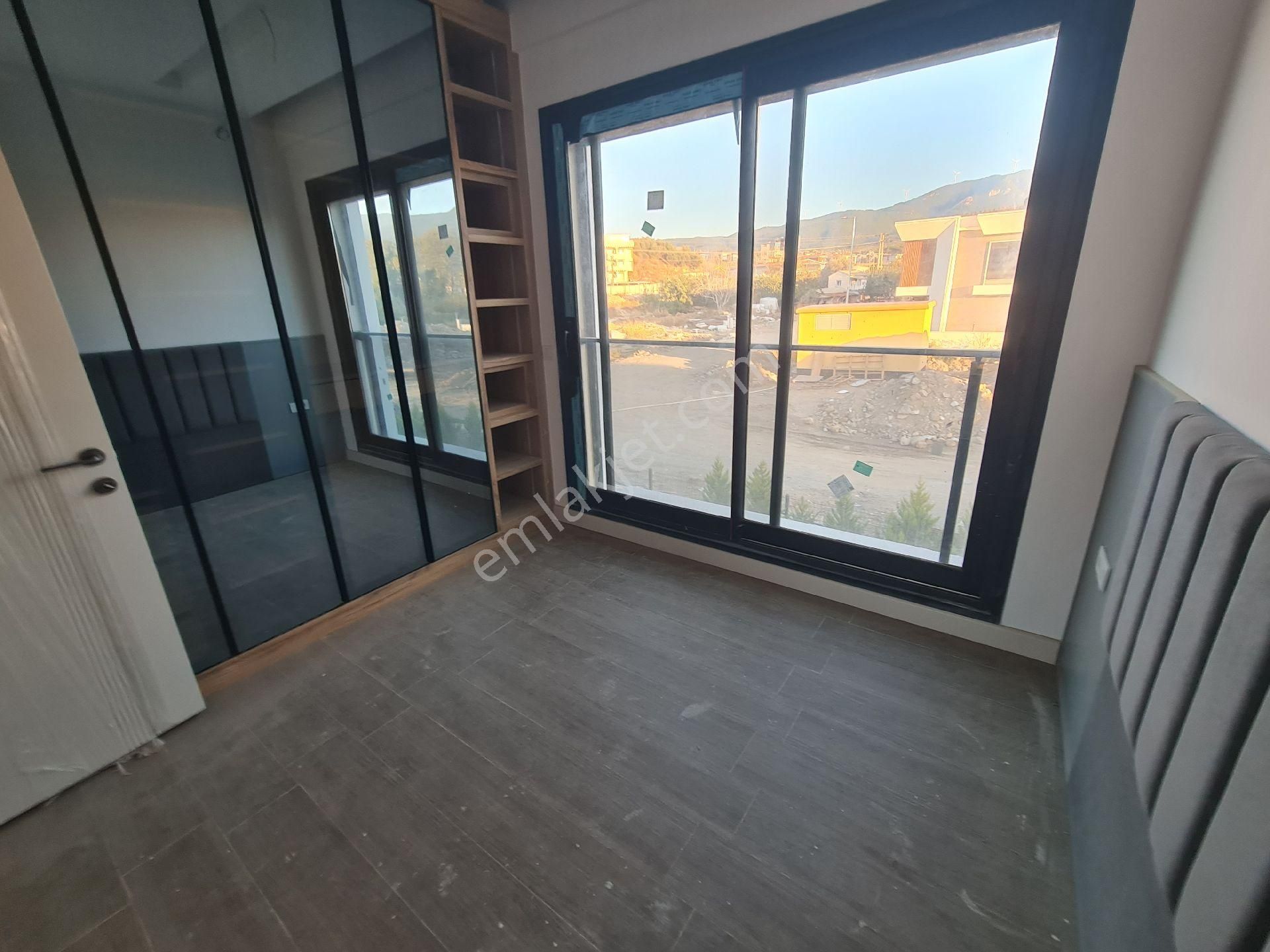 Satılık Yeni Yapı Özel Havuzlu Özel Otoparklı Lüks Yazlıklar - Görsel 22