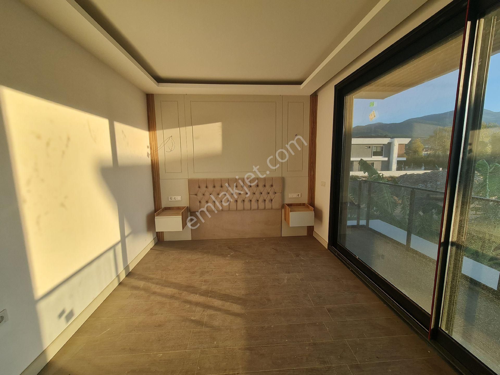 Satılık Yeni Yapı Özel Havuzlu Özel Otoparklı Lüks Yazlıklar - Görsel 28