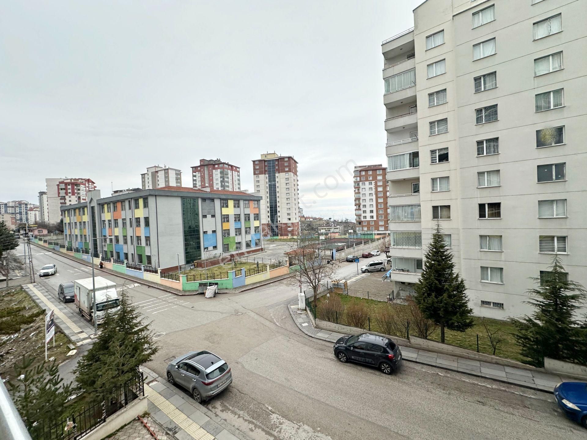 Cihandan Avcılar Mahallesin Karahöyük Cadde Üzeri 3+1 Daire - Görsel 11