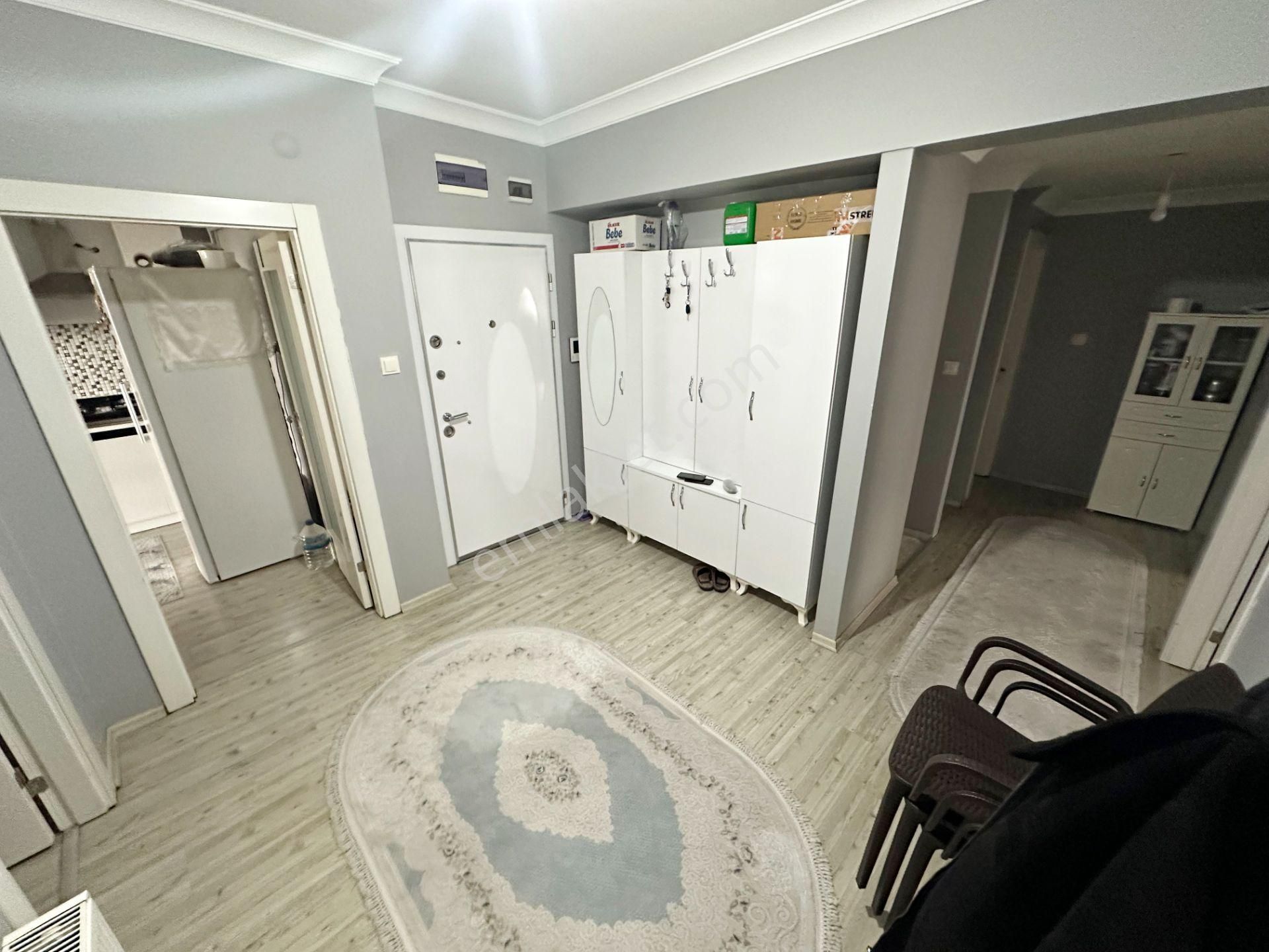 Cihandan Avcılar Mahallesin Karahöyük Cadde Üzeri 3+1 Daire - Görsel 24