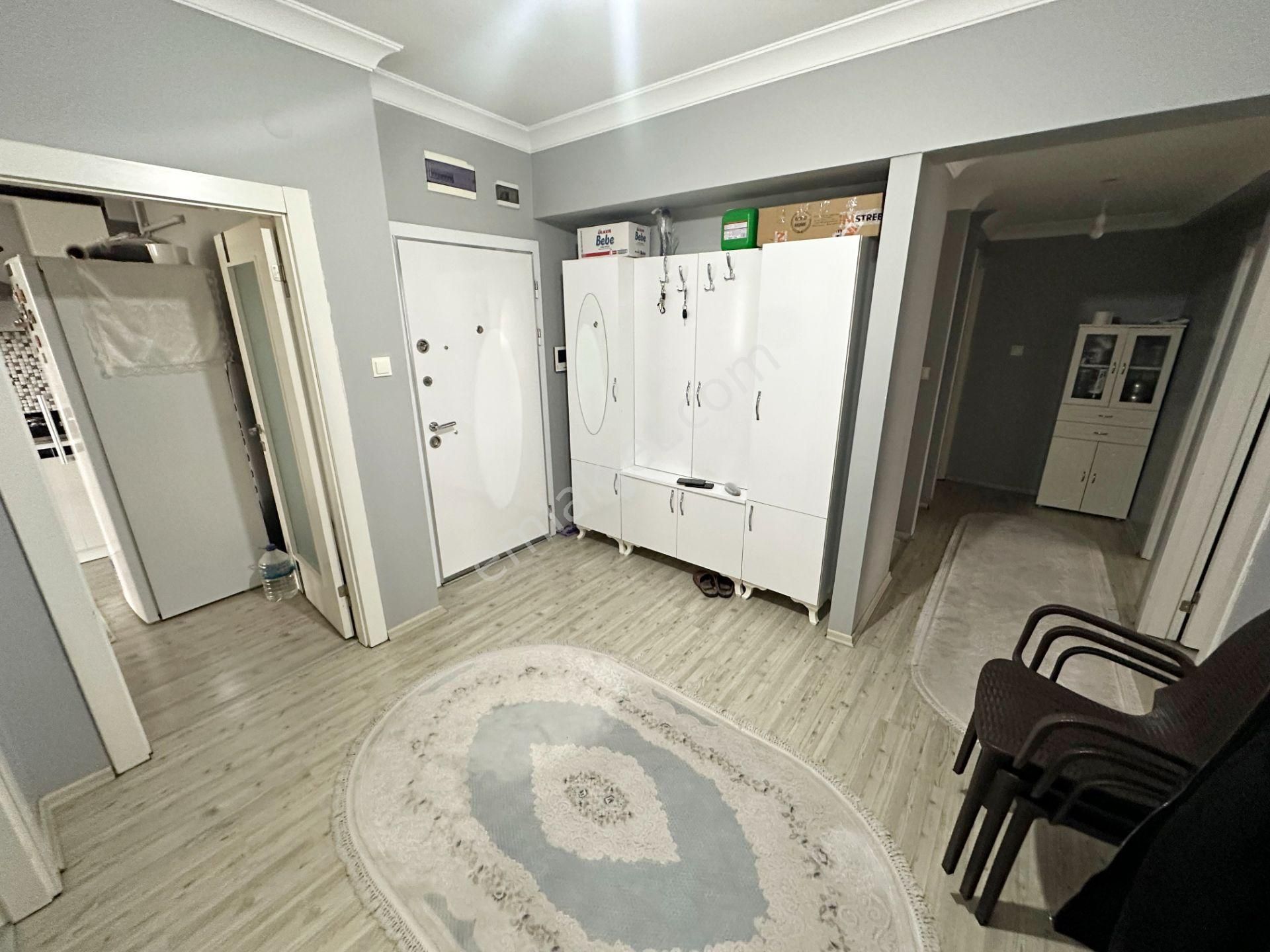 Cihandan Avcılar Mahallesin Karahöyük Cadde Üzeri 3+1 Daire - Görsel 25