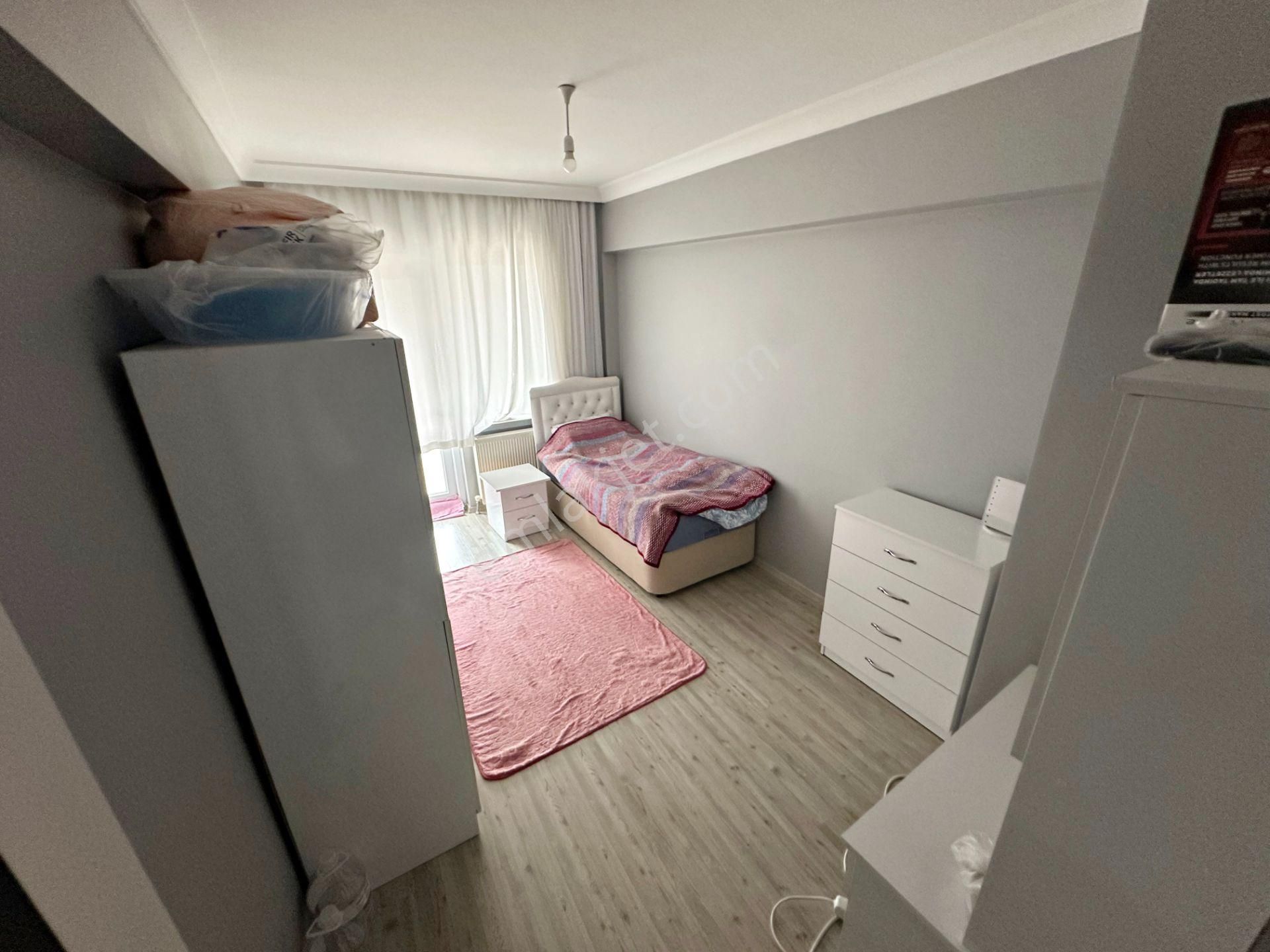 Cihandan Avcılar Mahallesin Karahöyük Cadde Üzeri 3+1 Daire - Görsel 13