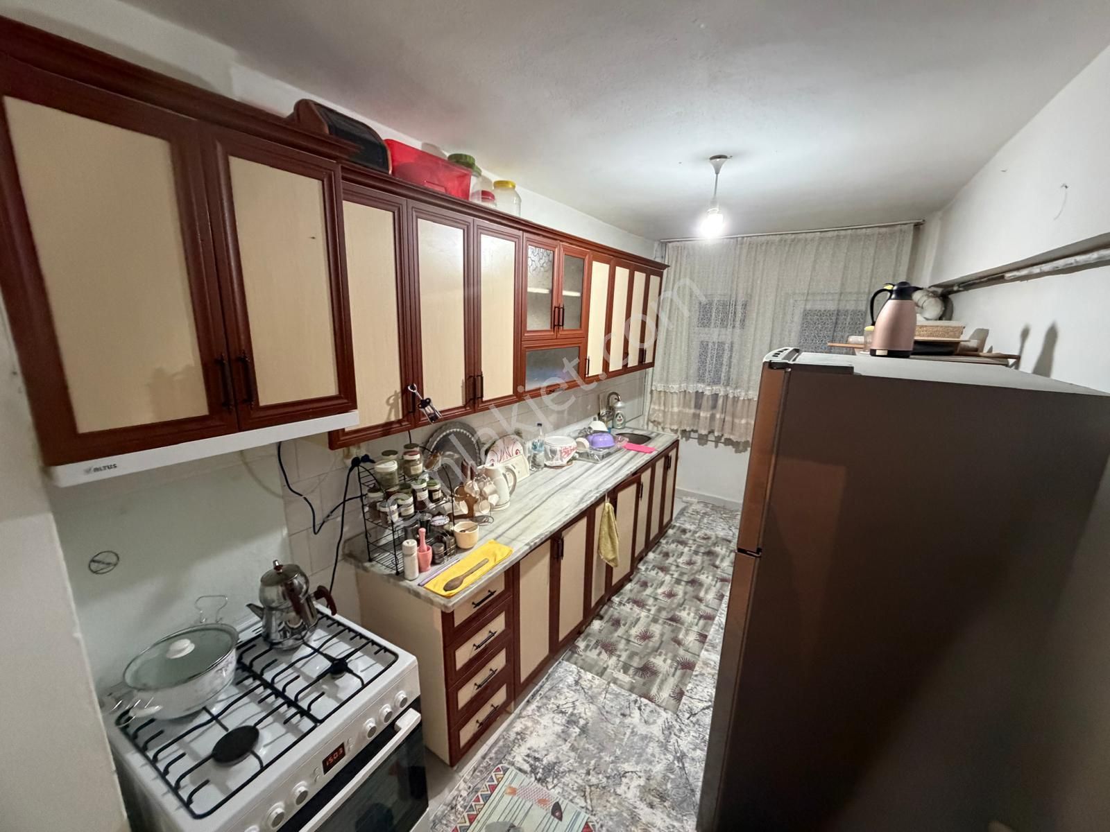 Yenikent Merkezde Harika Lokasyonda 3+1 Katta Yatrırımlık Daire - Görsel 6