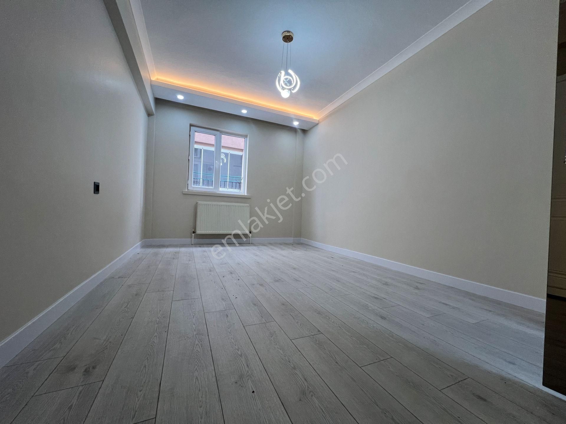 Sincan Mareşalçakmak Mah 1.arakat Ön Cephe Salon Bagımsız Daire - Görsel 27