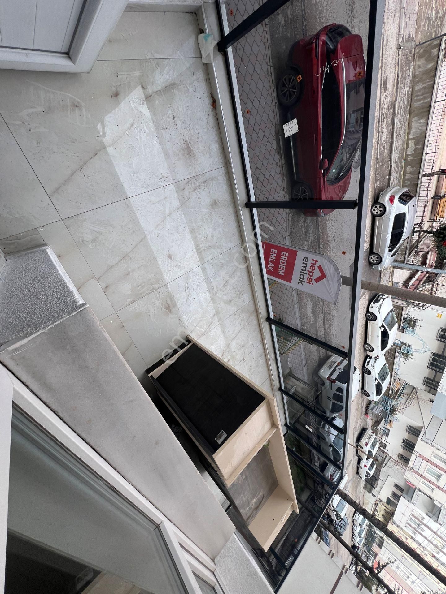 Sincan Mareşalçakmak Mah 1.arakat Ön Cephe Salon Bagımsız Daire - Görsel 17