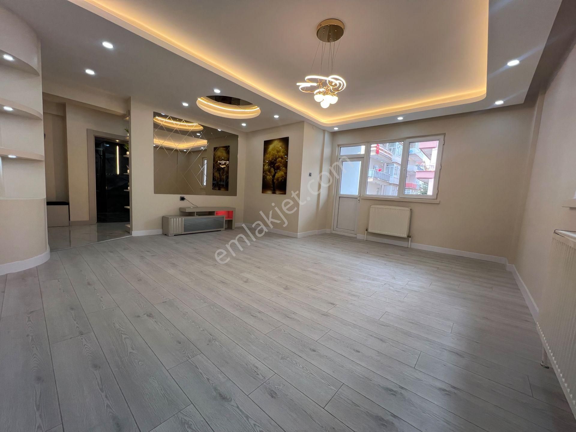 Sincan Mareşalçakmak Mah 1.arakat Ön Cephe Salon Bagımsız Daire - Görsel 14