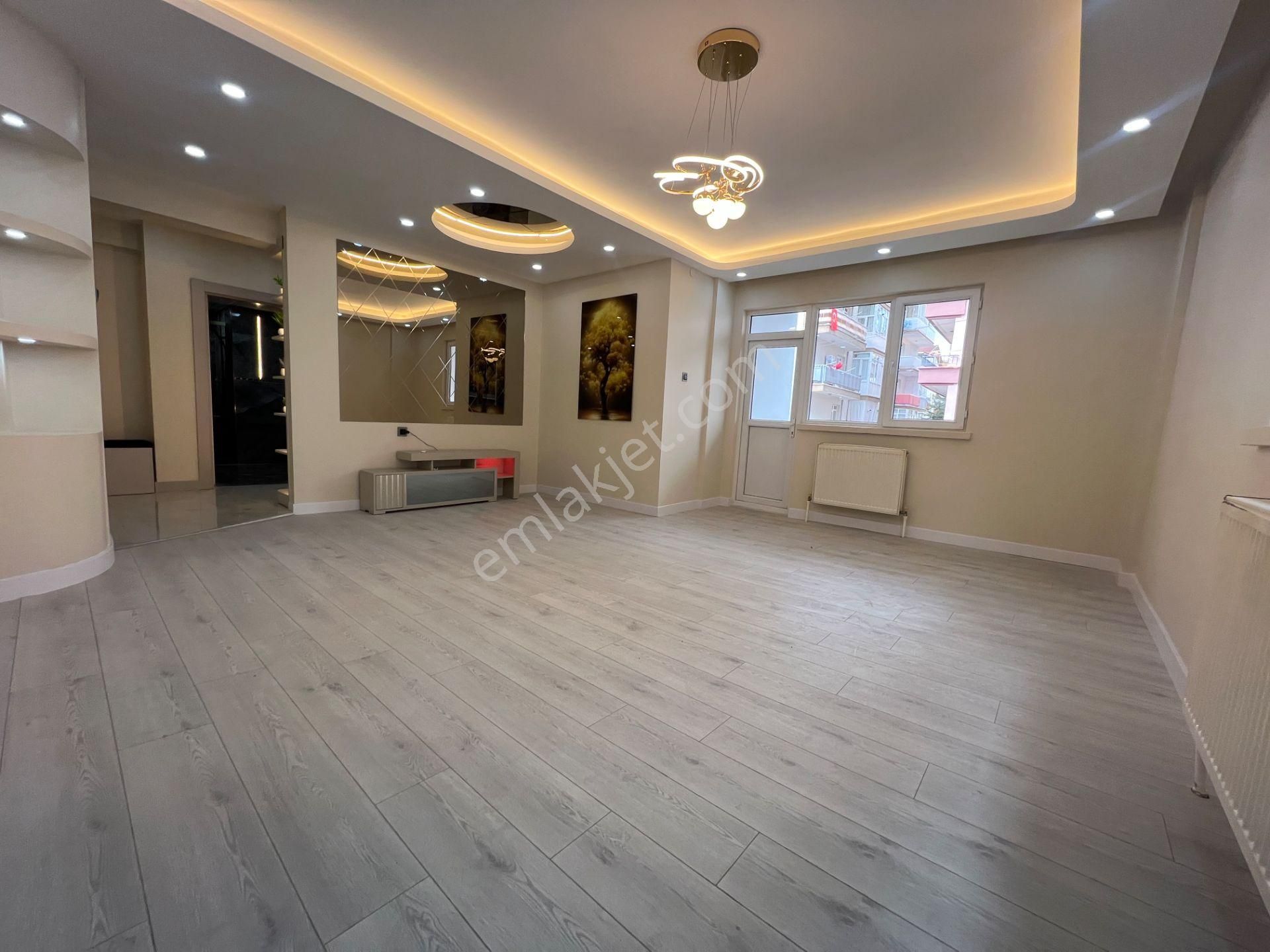 Sincan Mareşalçakmak Mah 1.arakat Ön Cephe Salon Bagımsız Daire - Görsel 15