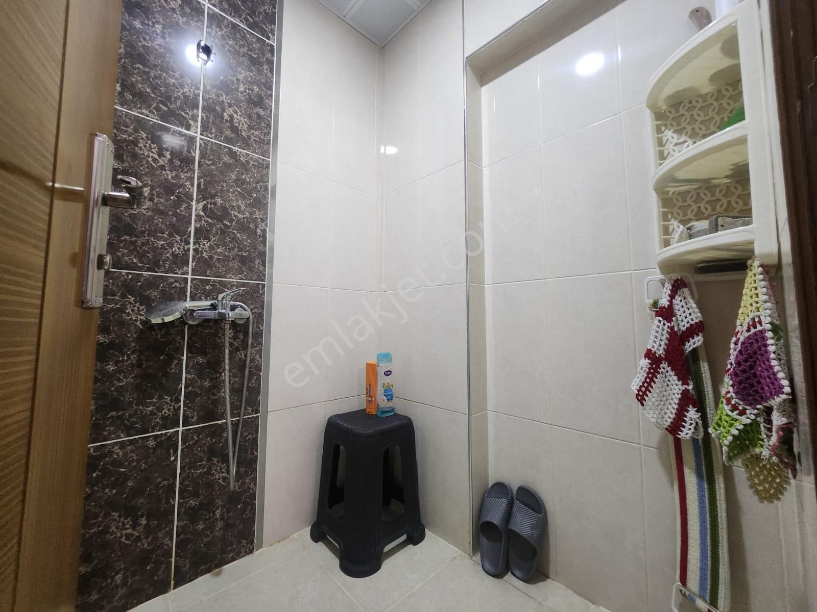 Relax'tan Seval Cad.yeni Bina Da Asansörlü Kacmaz Ön Cephe 3+1 - Görsel 13