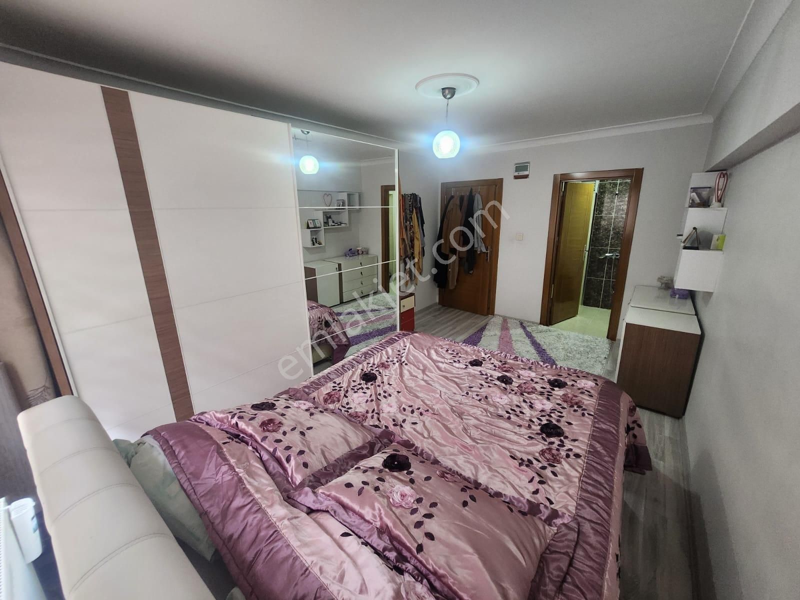 Relax'tan Seval Cad.yeni Bina Da Asansörlü Kacmaz Ön Cephe 3+1 - Görsel 26