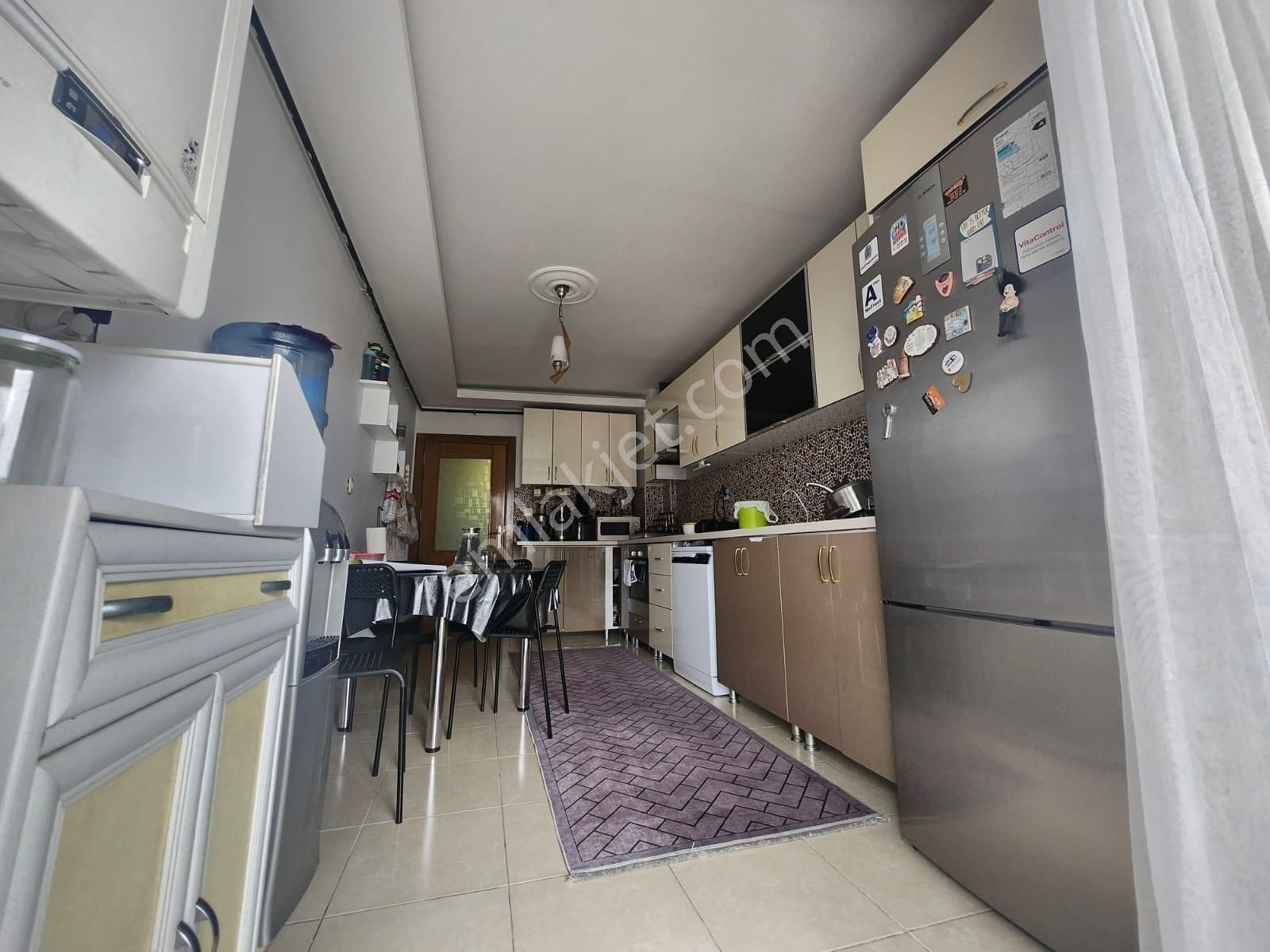 Relax'tan Seval Cad.yeni Bina Da Asansörlü Kacmaz Ön Cephe 3+1 - Görsel 19