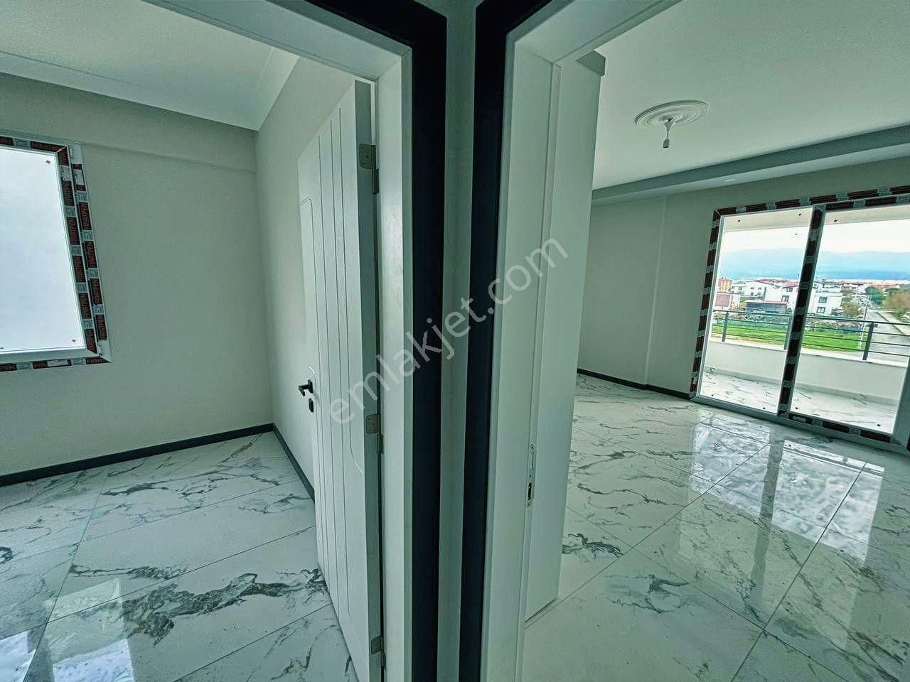 Uytundan Burhaniye Bademalanında Yerden Isıtmalı Arakat 1+1daire - Görsel 24