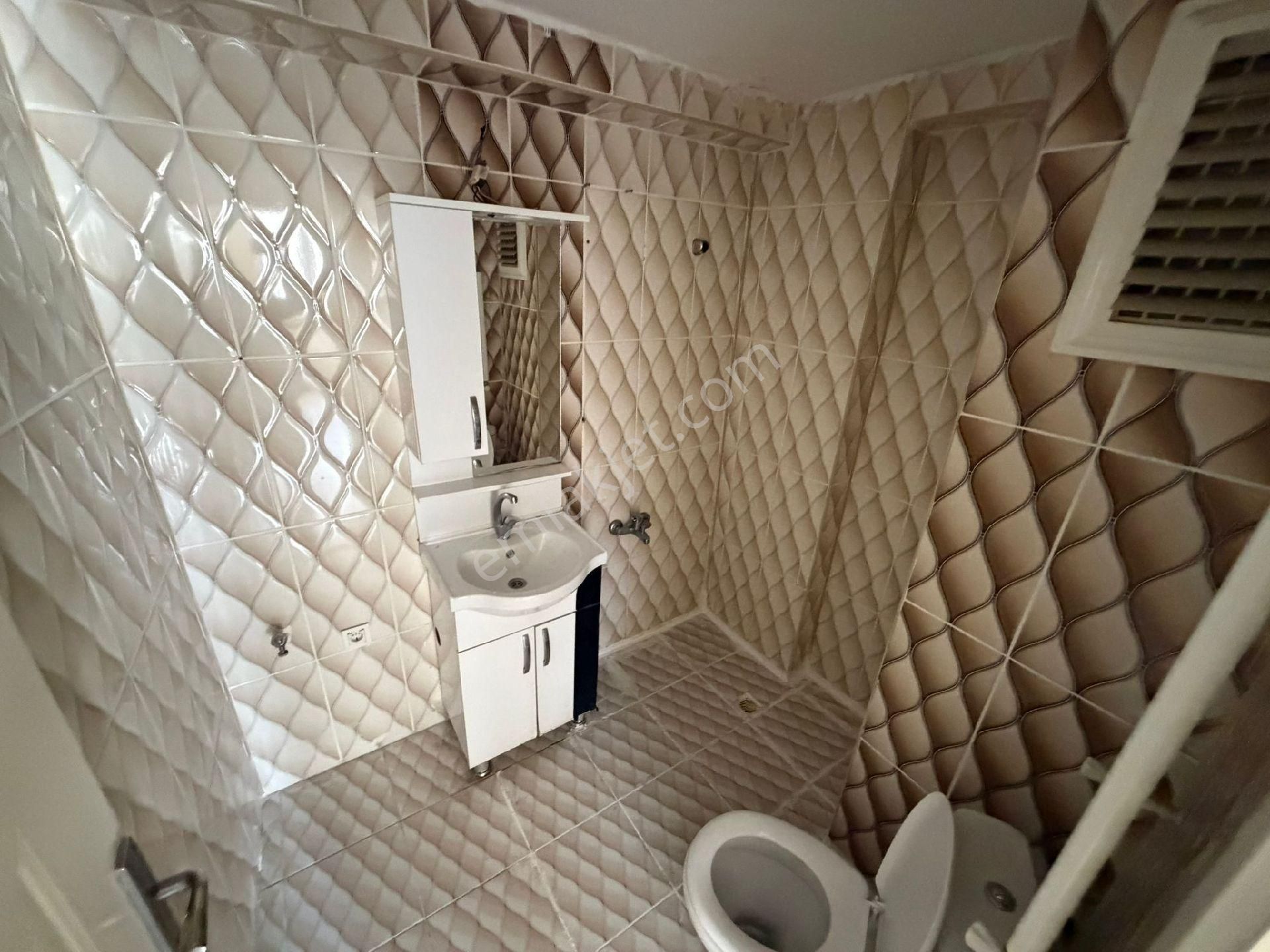 Yılmaz Emlak'tan Atatürk Mahallesinde Satılık 2+1 3.kat Daire - Görsel 22